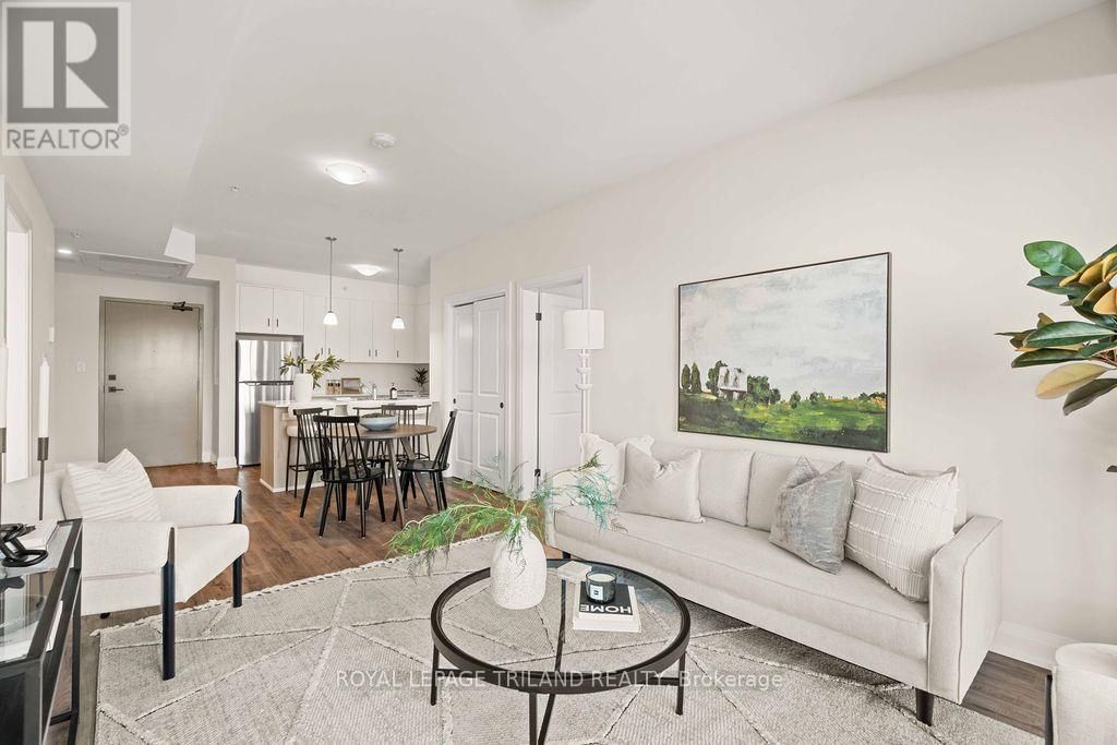 221 - 865 Kleinburg Drive, London North (north B)