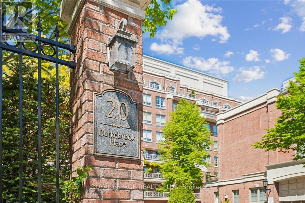 204 - 20 Burkebrook Place, Toronto (bridle Path-Sunnybrook-York Mills)