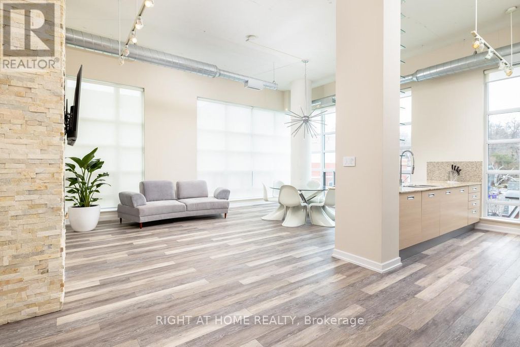 306 - 380 Macpherson Avenue, Toronto (casa Loma)