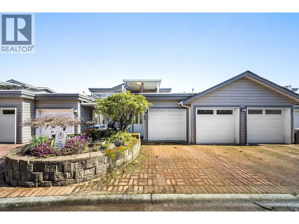 20 323 Governors Court, New Westminster