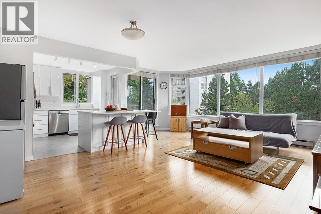 601 7321 Halifax Street, Burnaby