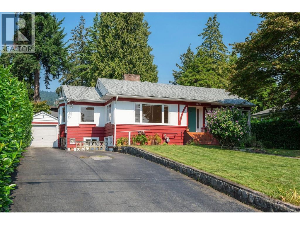 1737 Haywood Avenue, West Vancouver