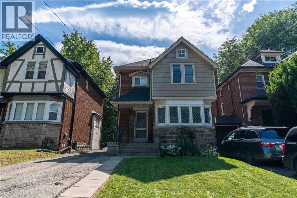 1257 King Street W, Hamilton