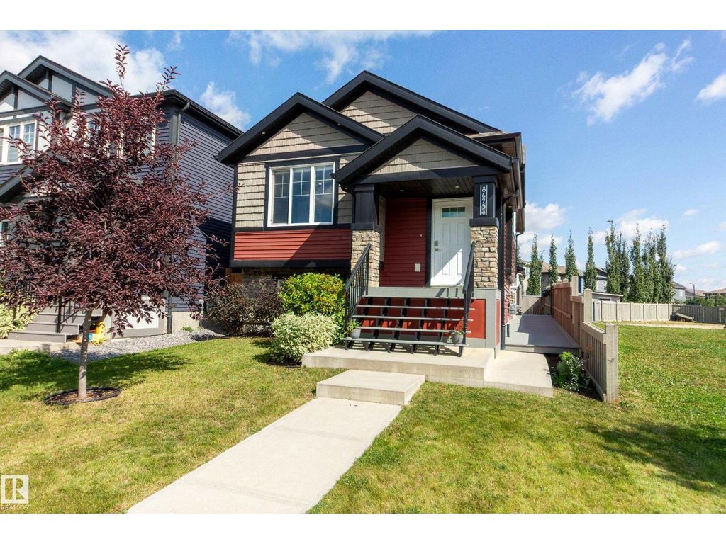 8623 223 St Nw, Edmonton