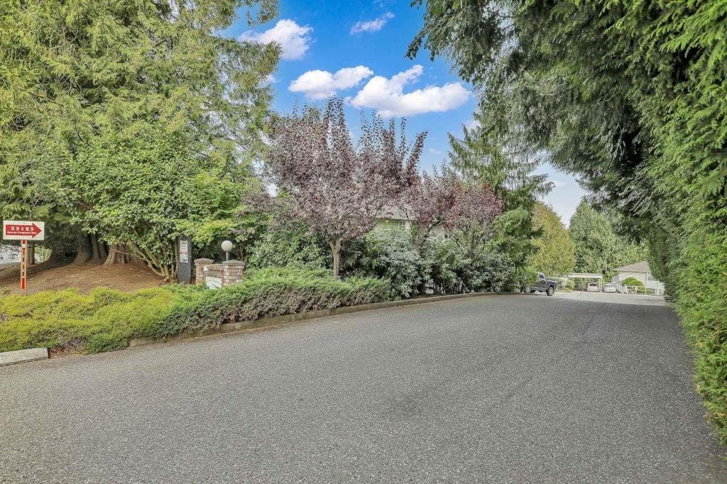 3 33123 George Ferguson Way, Abbotsford
