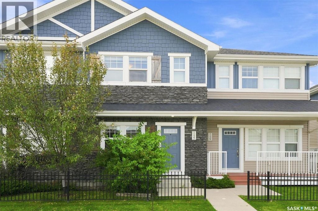 1127 Kolynchuk Link, Saskatoon