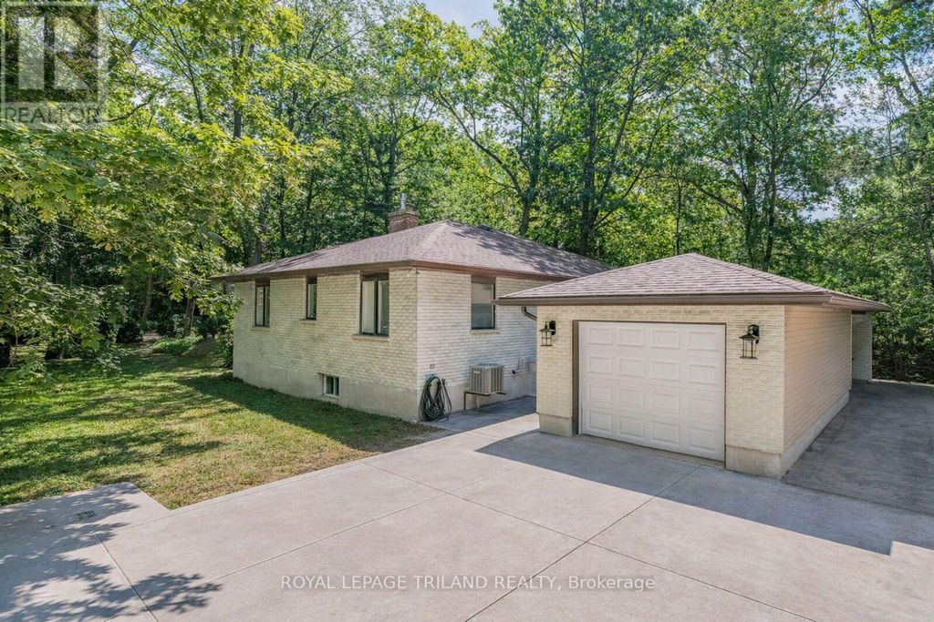 33 Forest Avenue, South Huron (stephen)