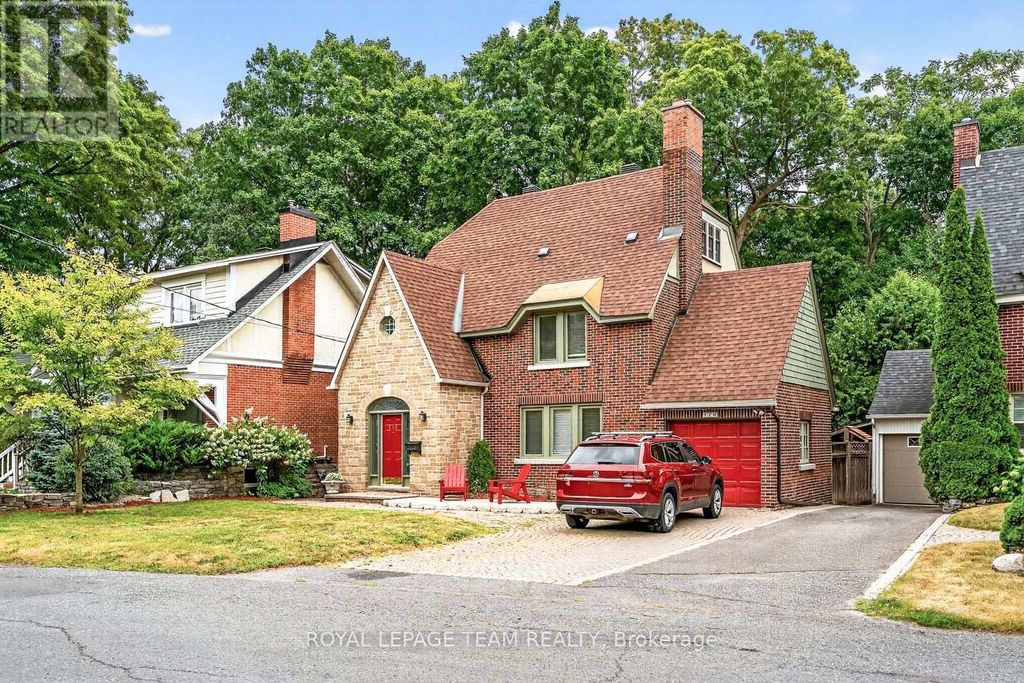 170 Acacia Avenue, Ottawa