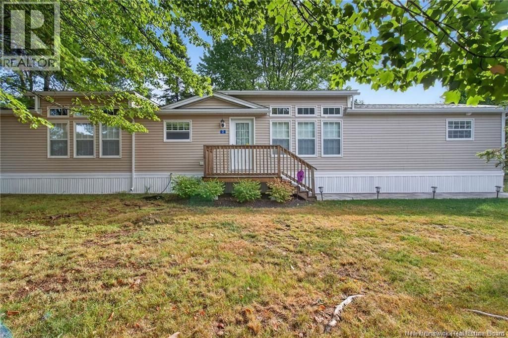 2 Larchwood Street, Moncton