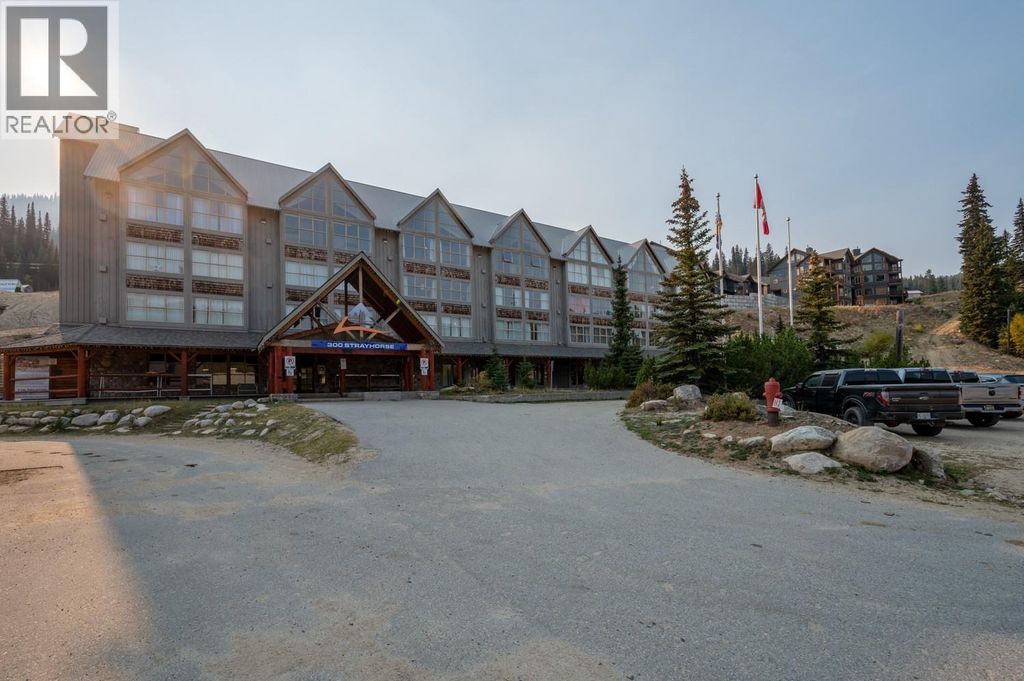 300 Strayhorse Road Unit# 209/210, Apex Mountain