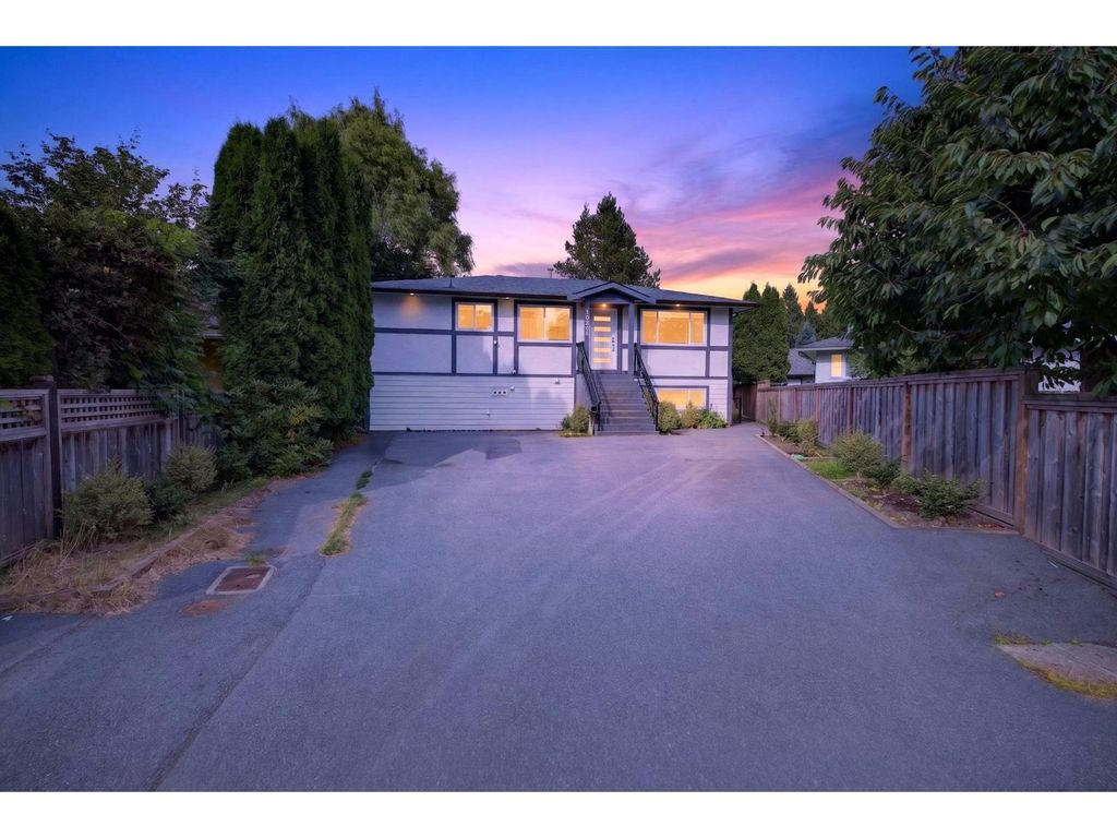 20543 50a Avenue, Langley