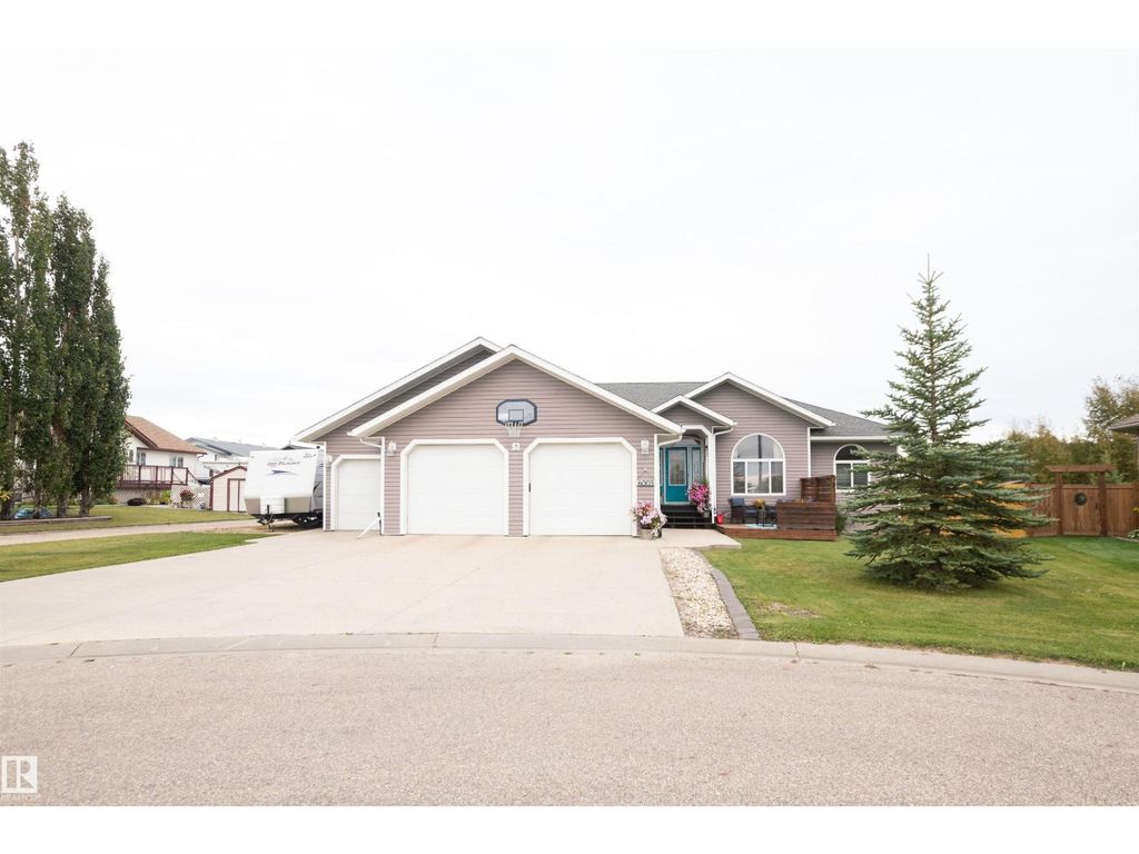 6003 50 Ave, Barrhead