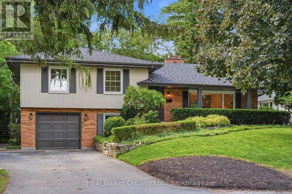 571 Leonard Court, Burlington (lasalle)