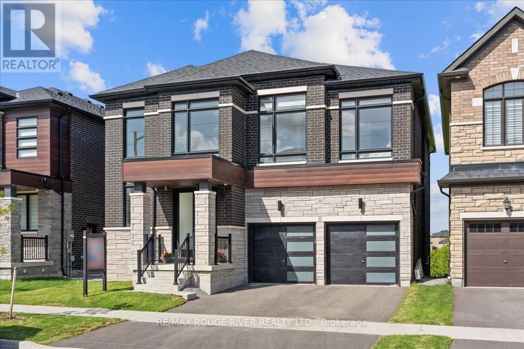 39 Armilia Place, Whitby