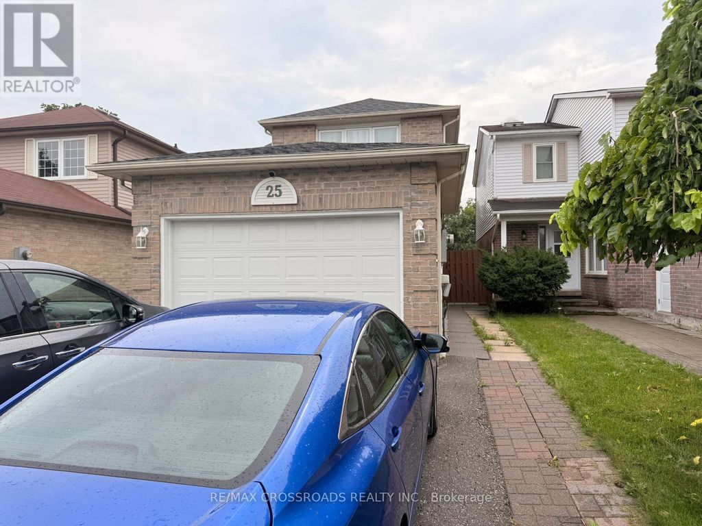 25 Barnes Drive, Ajax (central)