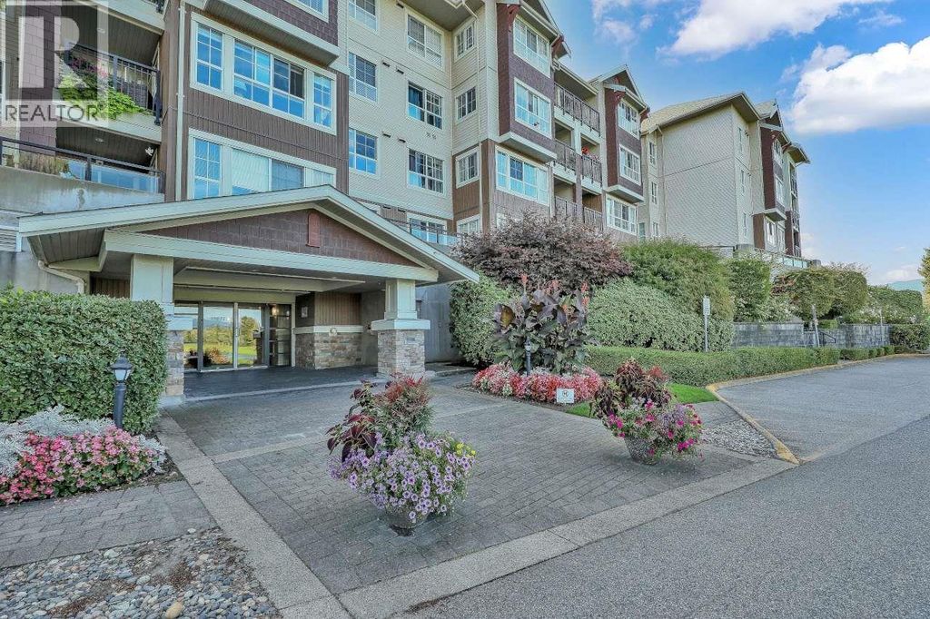 212 19677 Meadow Gardens Way, Pitt Meadows