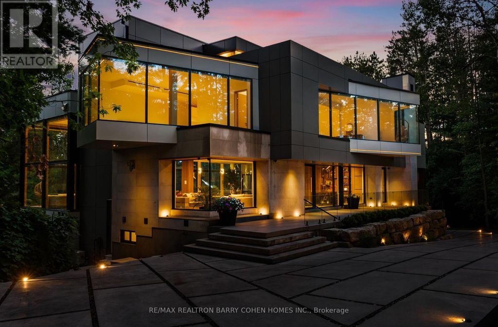 60 Forest Ridge Road, Richmond Hill