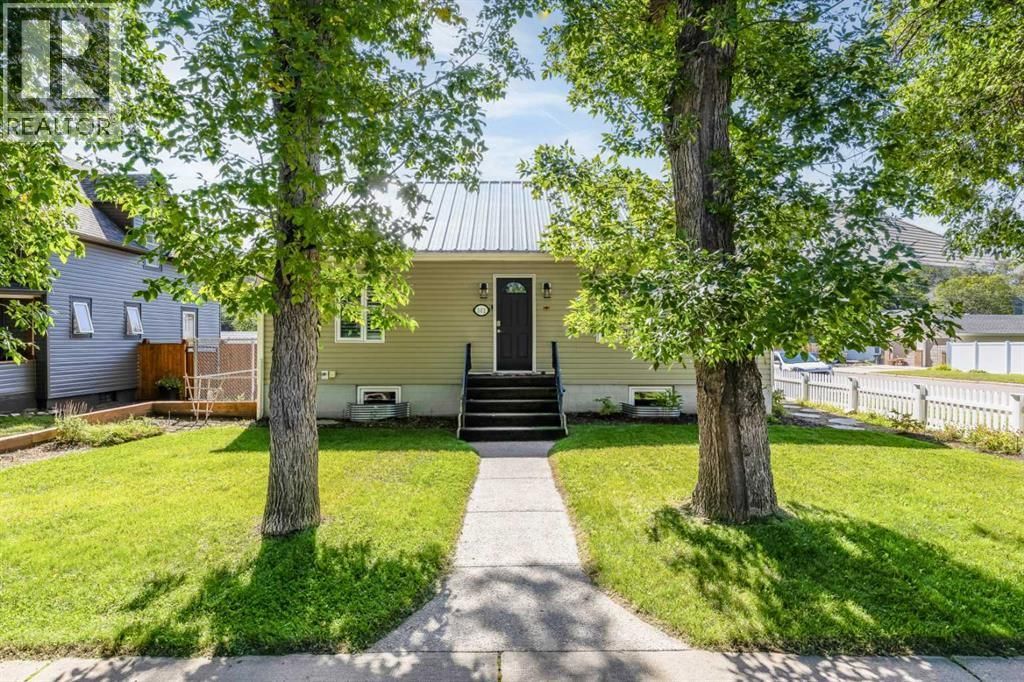501 10 Street Se, Medicine Hat