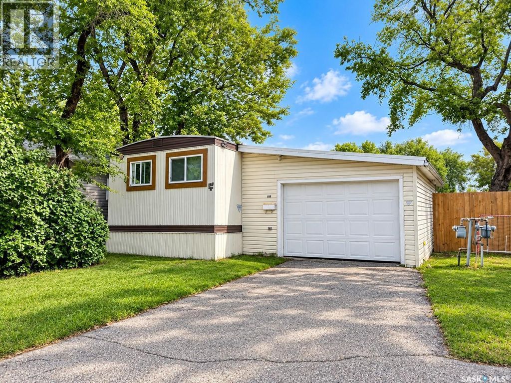 216 1524 Rayner Avenue, Saskatoon