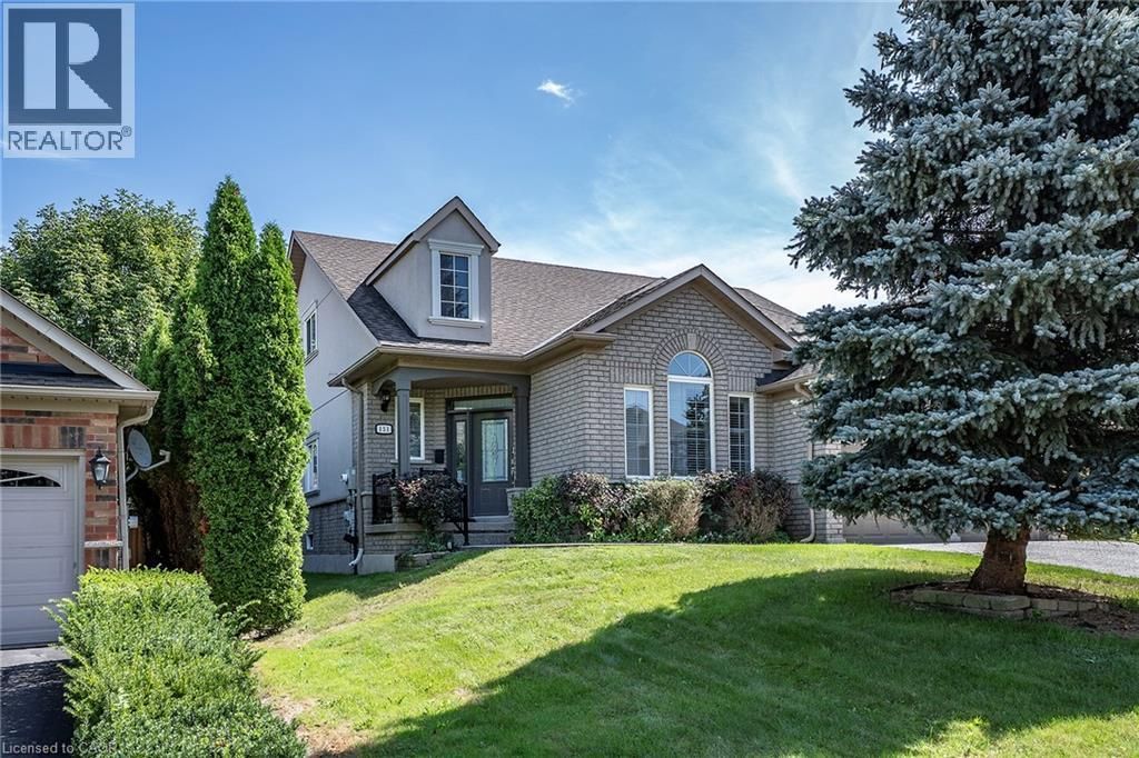 151 Moore Crescent, Hamilton