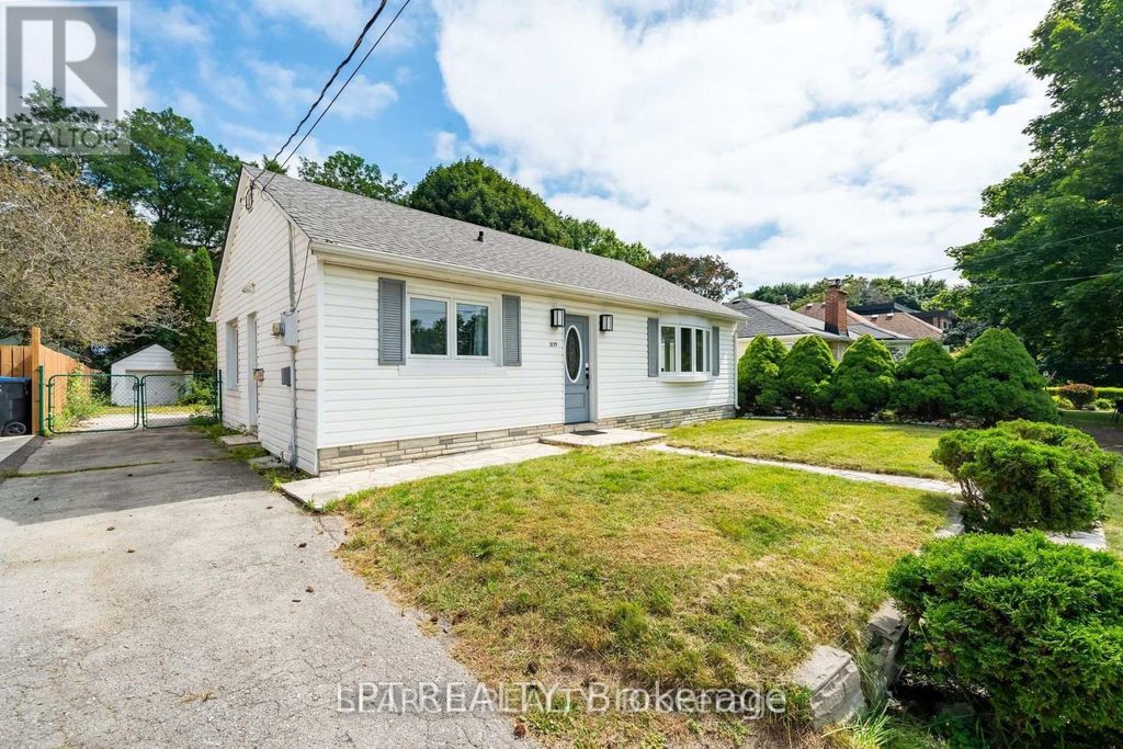 1079 Deta Road, Mississauga (lakeview)