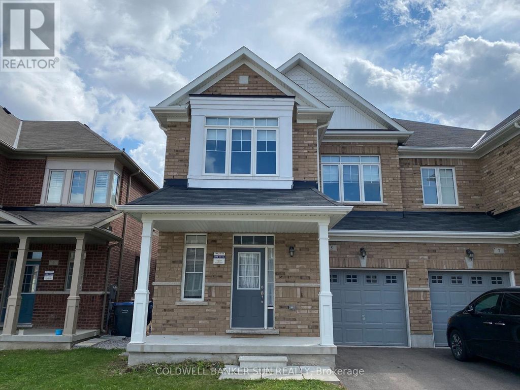 Upper Portion - 5 Zenida Road, Brampton (northwest Brampton)