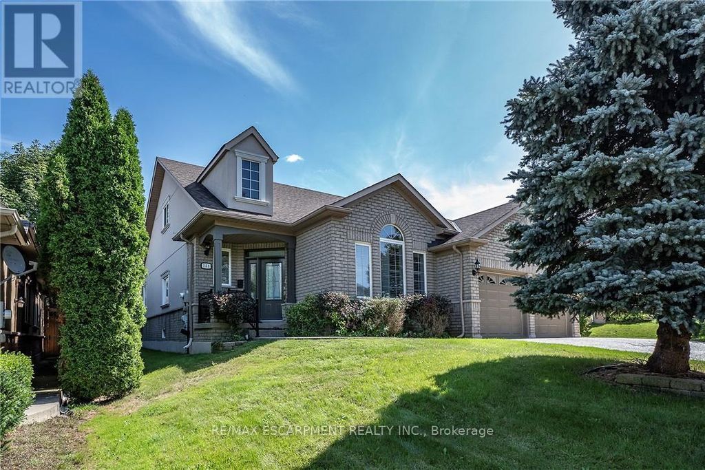 151 Moore Crescent, Hamilton (ancaster)