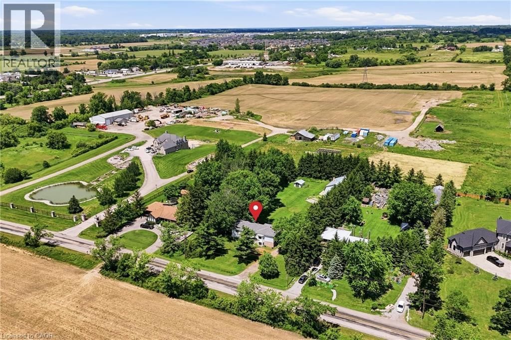 8404 Chippewa Road, Mount Hope