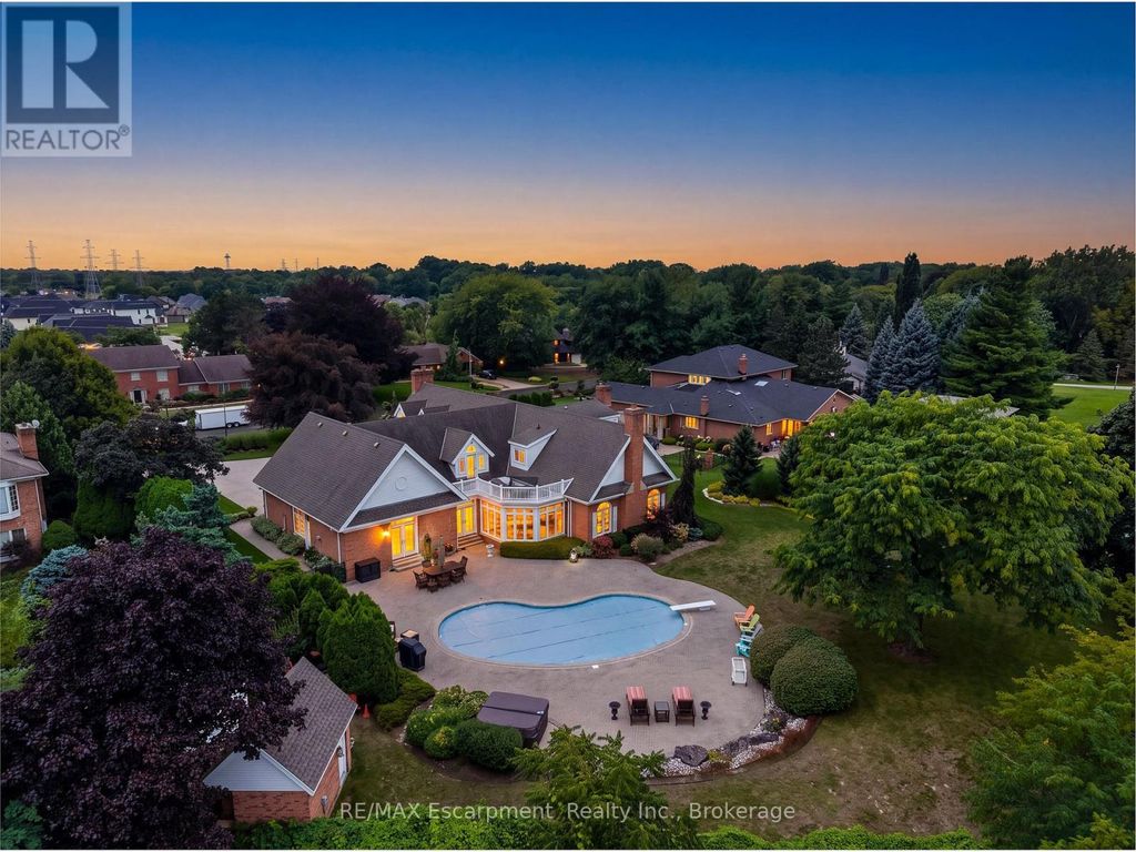 6493 January Drive, Niagara Falls (stamford)