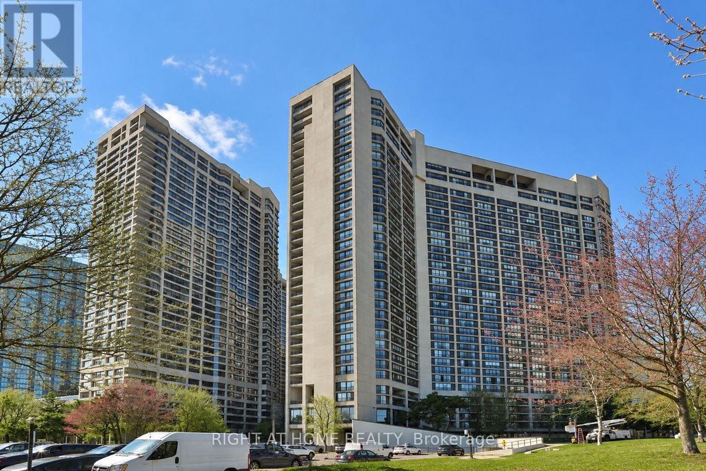 2606 - 33 Harbour Square, Toronto (waterfront Communities)