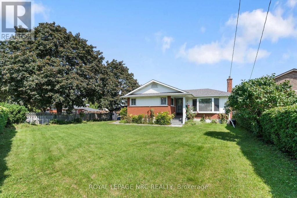 476 Vine Street, St. Catharines (vine/linwell)