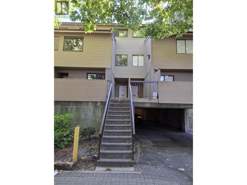 204 8020 Colonial Drive, Richmond