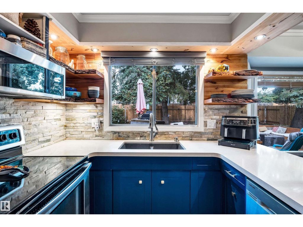 361 Lee Ridge Rd Nw, Edmonton
