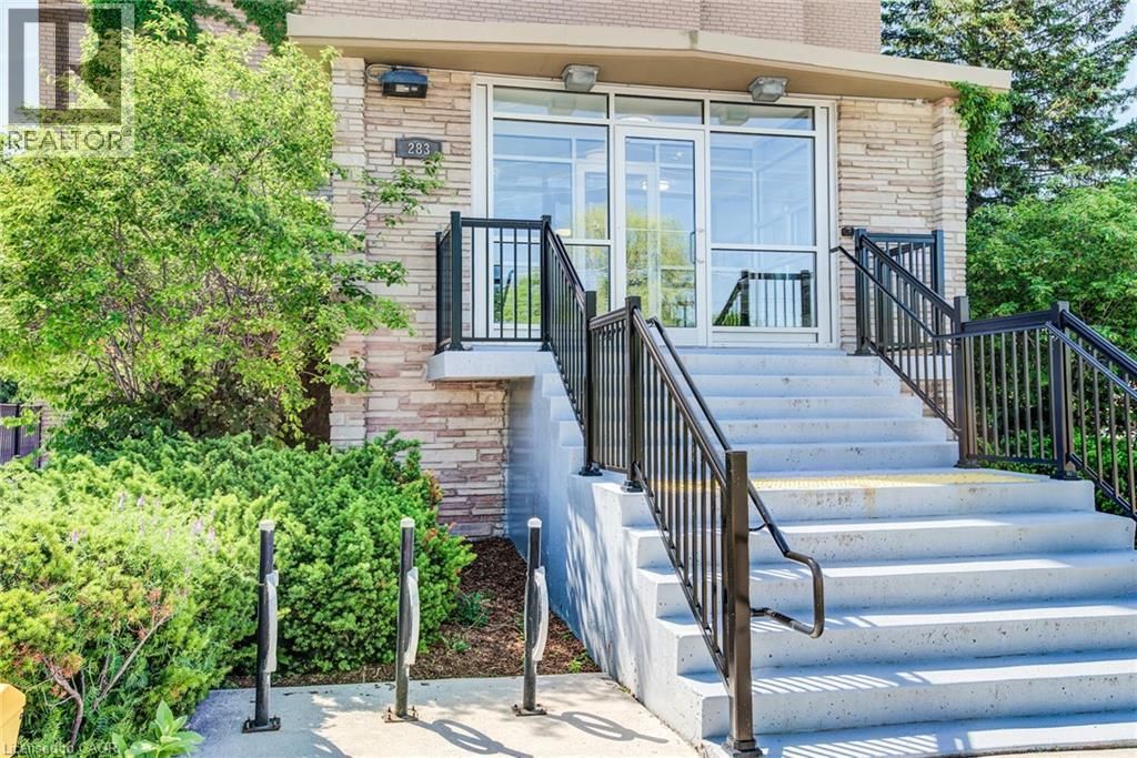 283 Fairway Road N Unit# 302, Kitchener