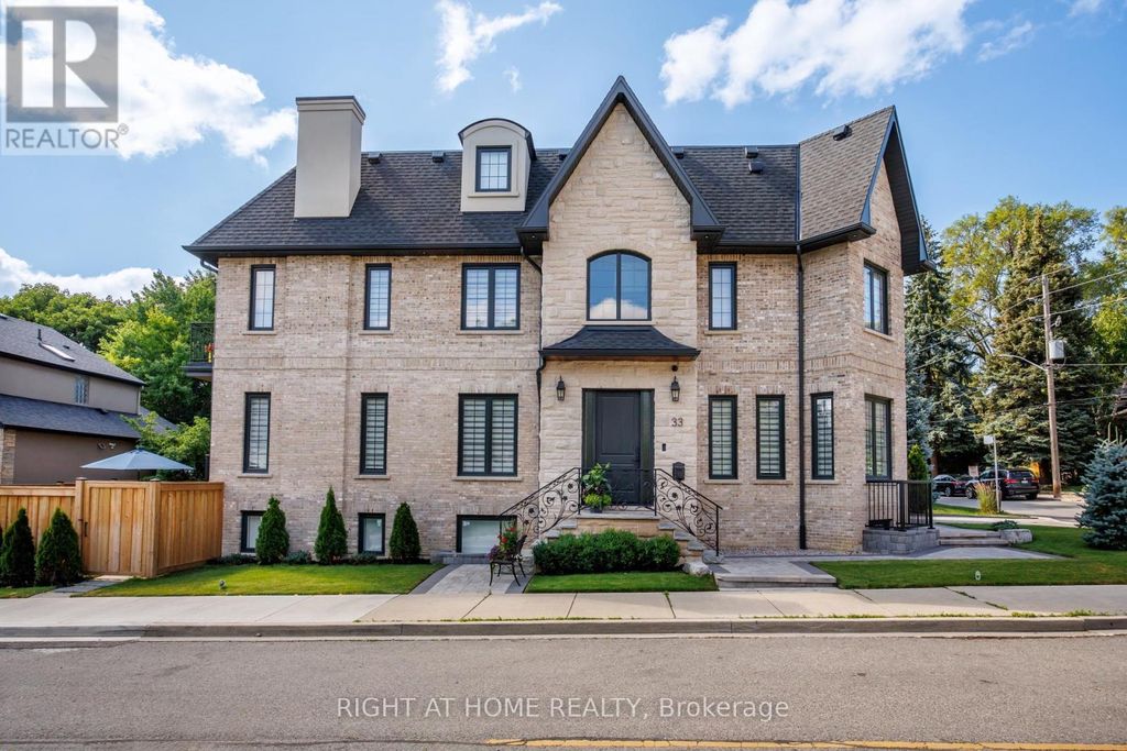 33 Thorndale Avenue, Toronto (kingsway South)
