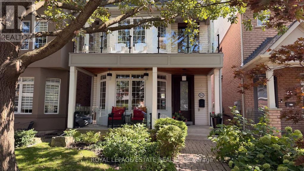 95 Boardwalk Drive, Toronto (the Beaches)