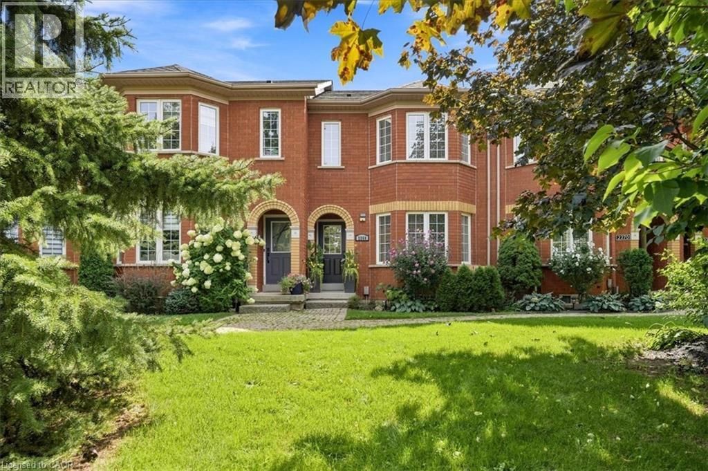 2268 Westoak Trails Boulevard, Oakville