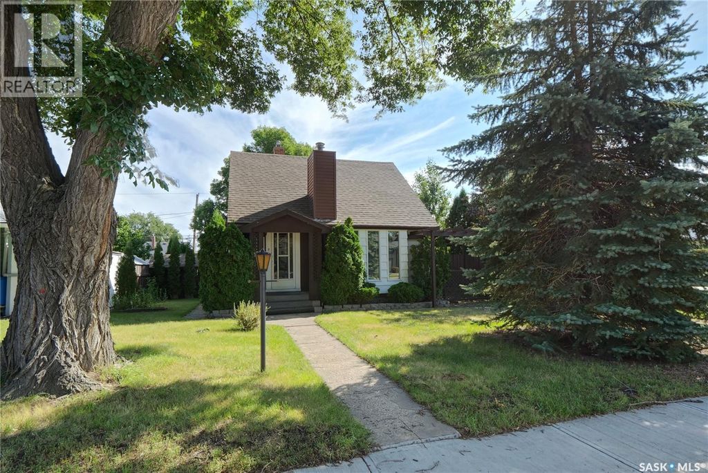 1137 Monk Avenue, Moose Jaw