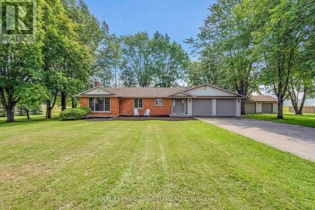 254 Nwals-swals Townline, Norfolk