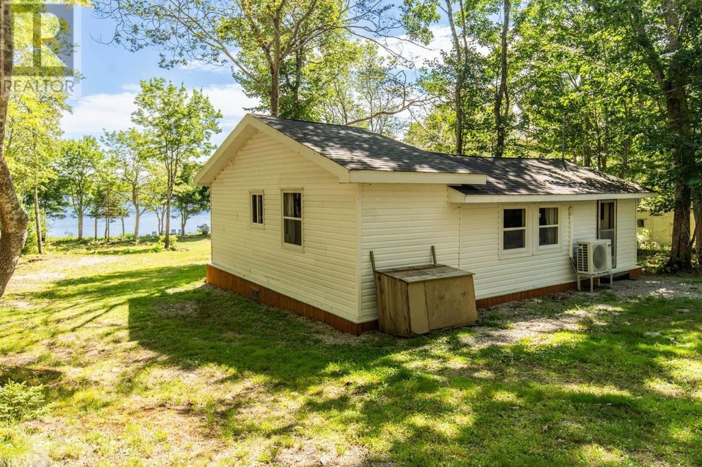 73 Beechwood Drive, Forest Glen