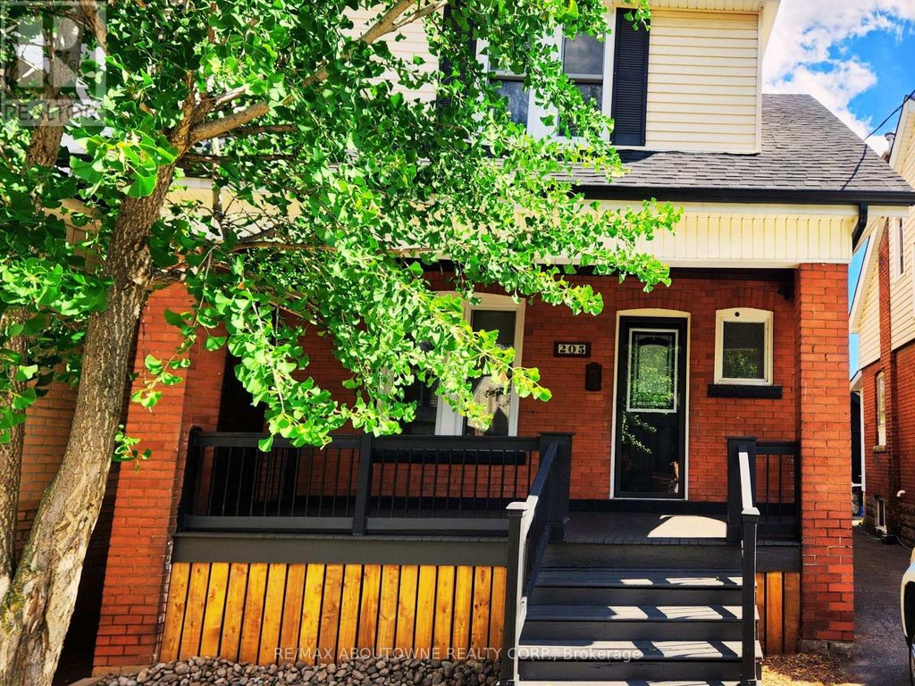 205 Kensington Avenue S, Hamilton (delta)