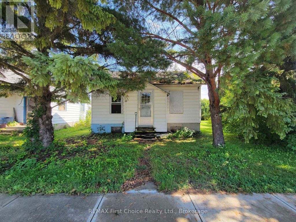 216 Sixth Street, Rainy River