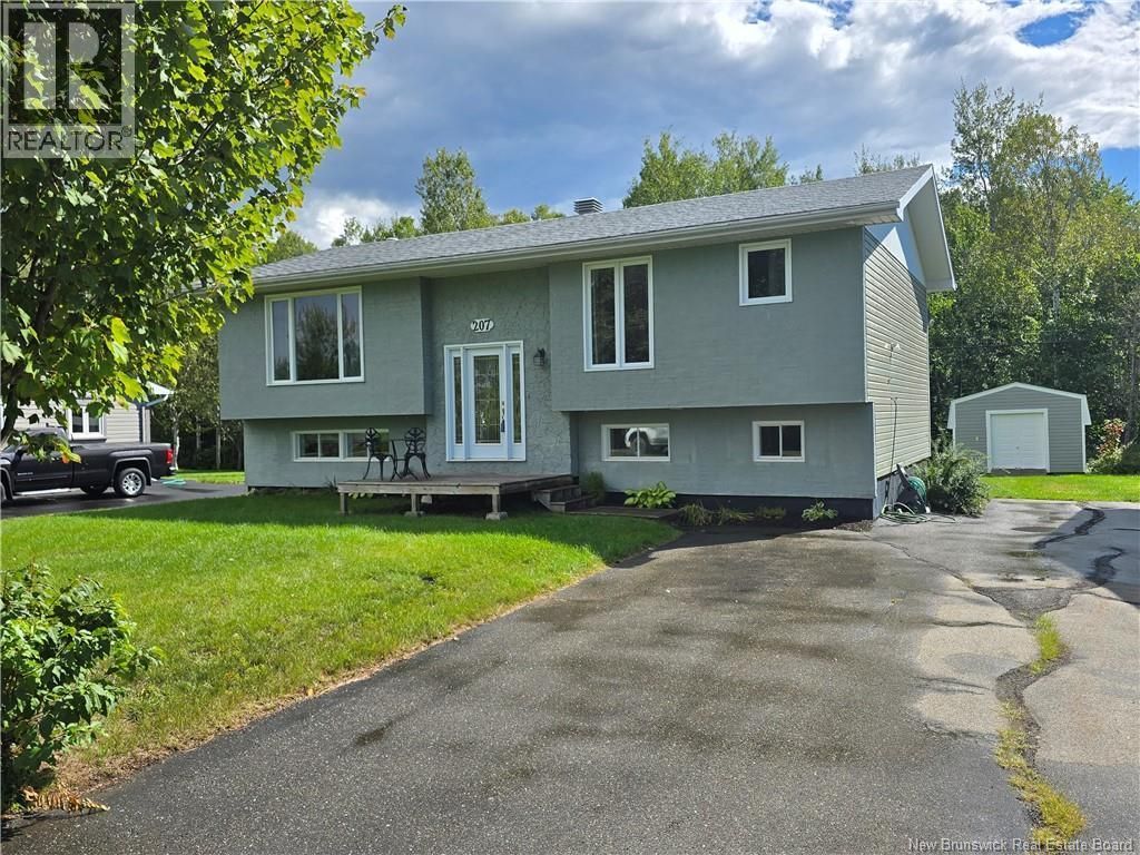 207 Jacques, Beresford