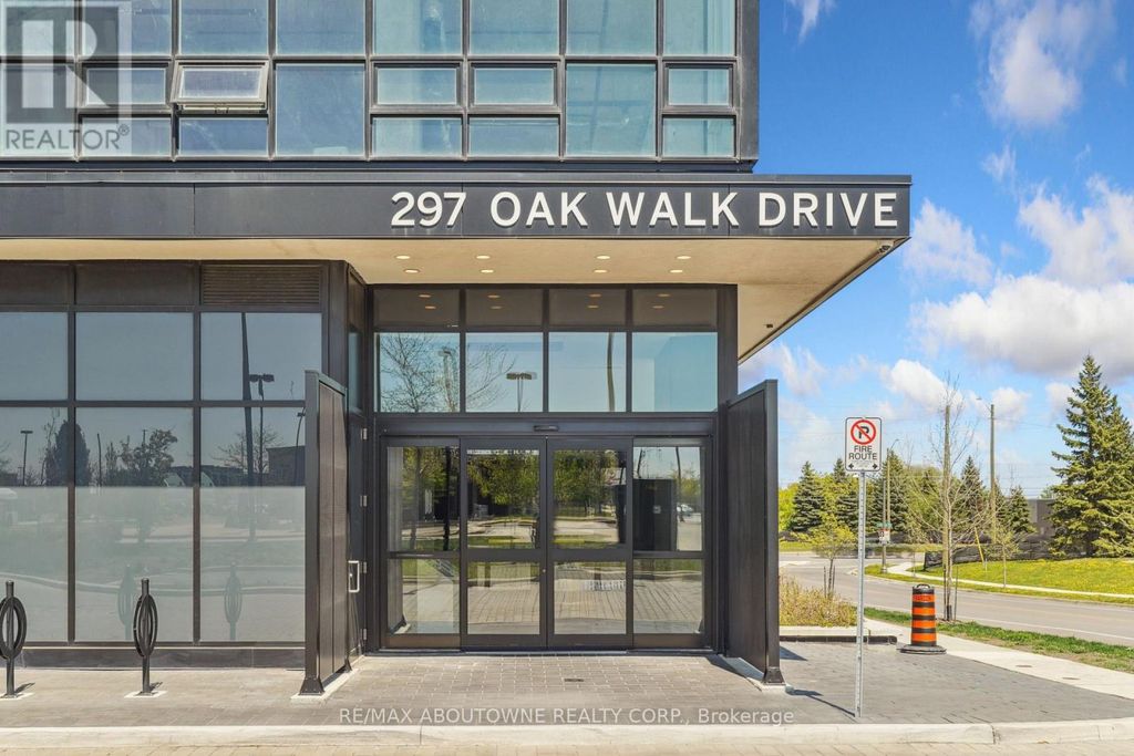 1605 - 297 Oak Walk Drive, Oakville (ro River Oaks)