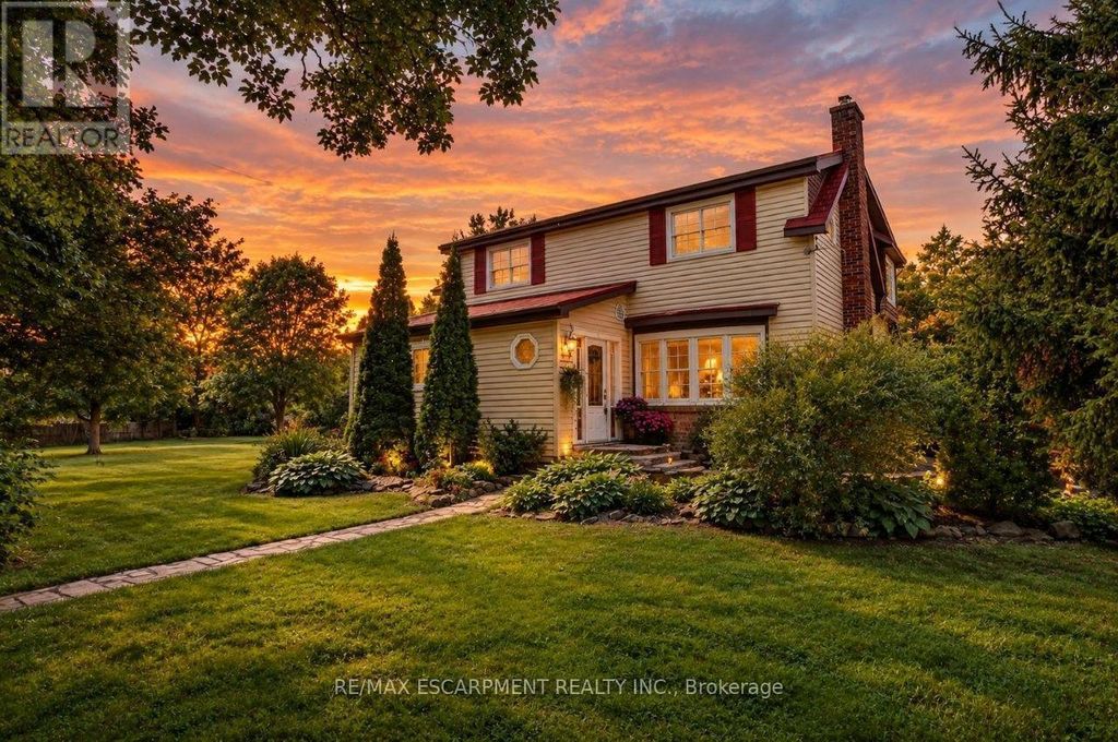 102 Ridge Road W, Grimsby (grimsby Escarpment)
