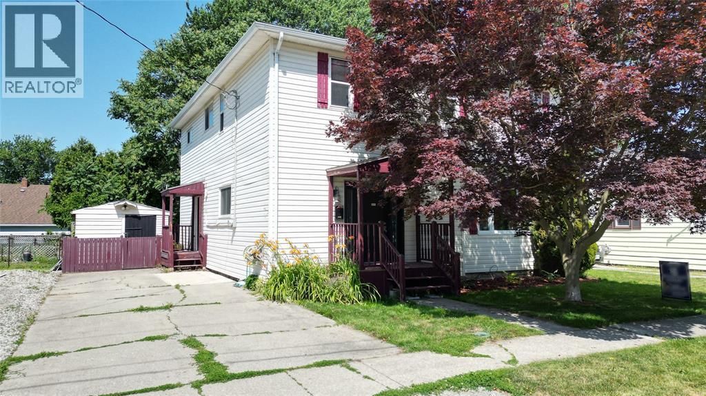 85 Main Street, Wallaceburg