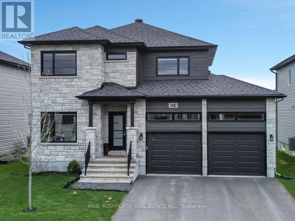 624 Geneva Crescent, Russell