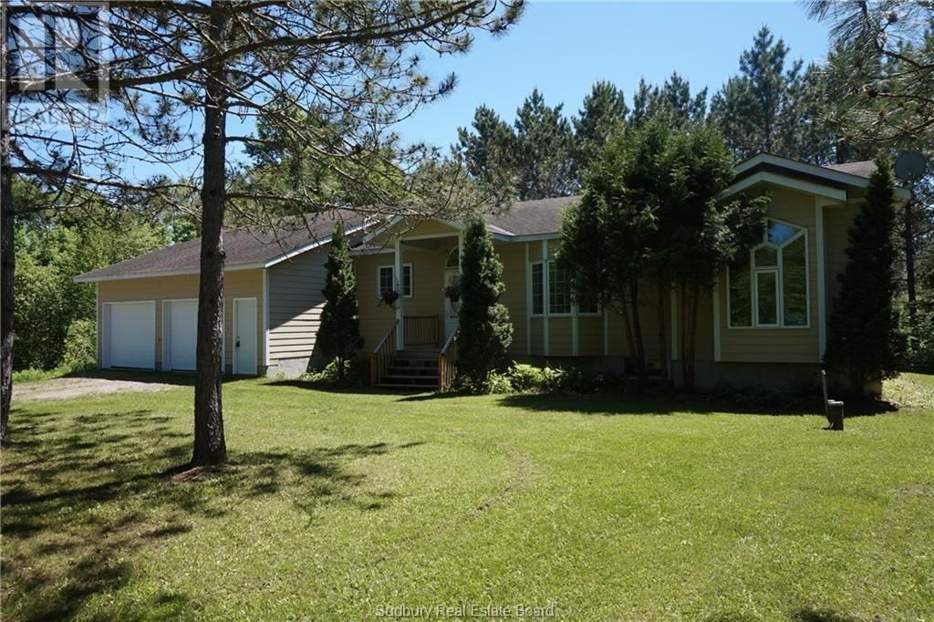 497 North Channel Road, Noelville