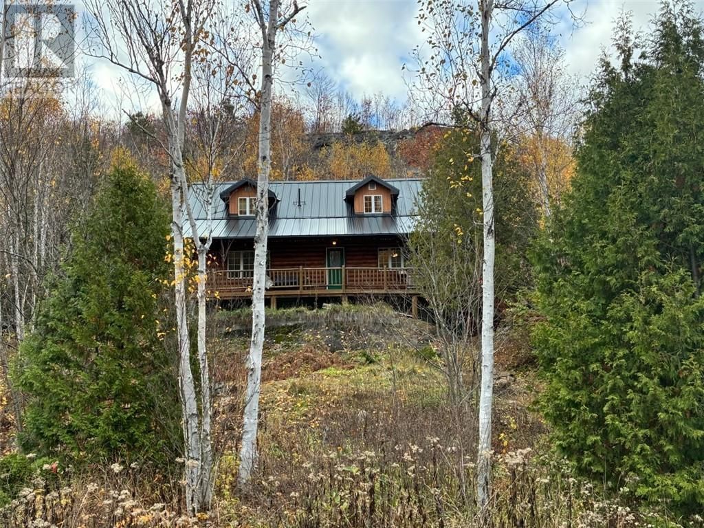 5087 Tilton Lake Road, Sudbury
