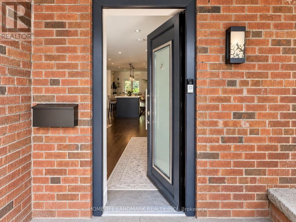 15 Jean Street, Toronto (rosedale-Moore Park)